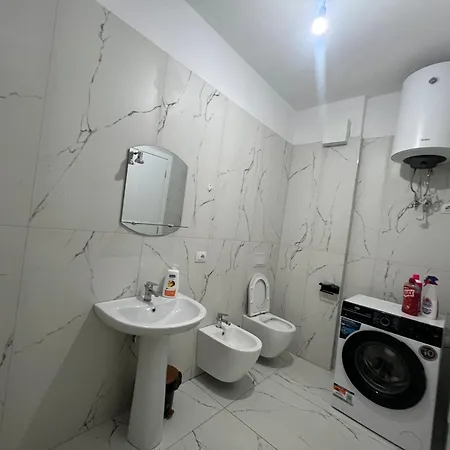 33 Apartamento